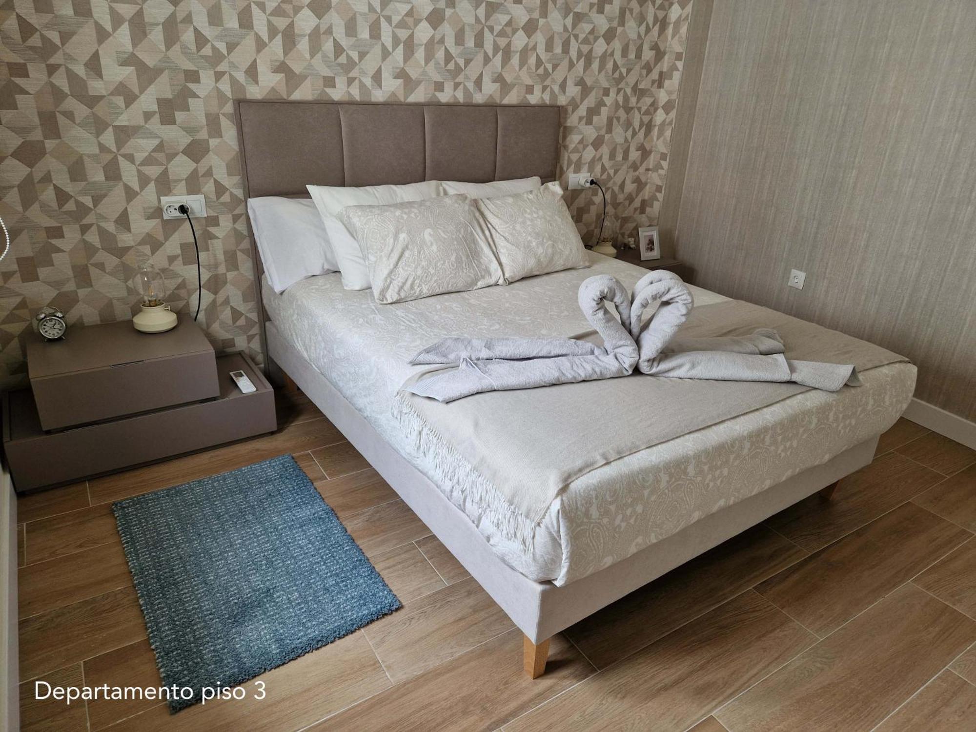 Virgen De Gracia Apartments マラガ エクステリア 写真